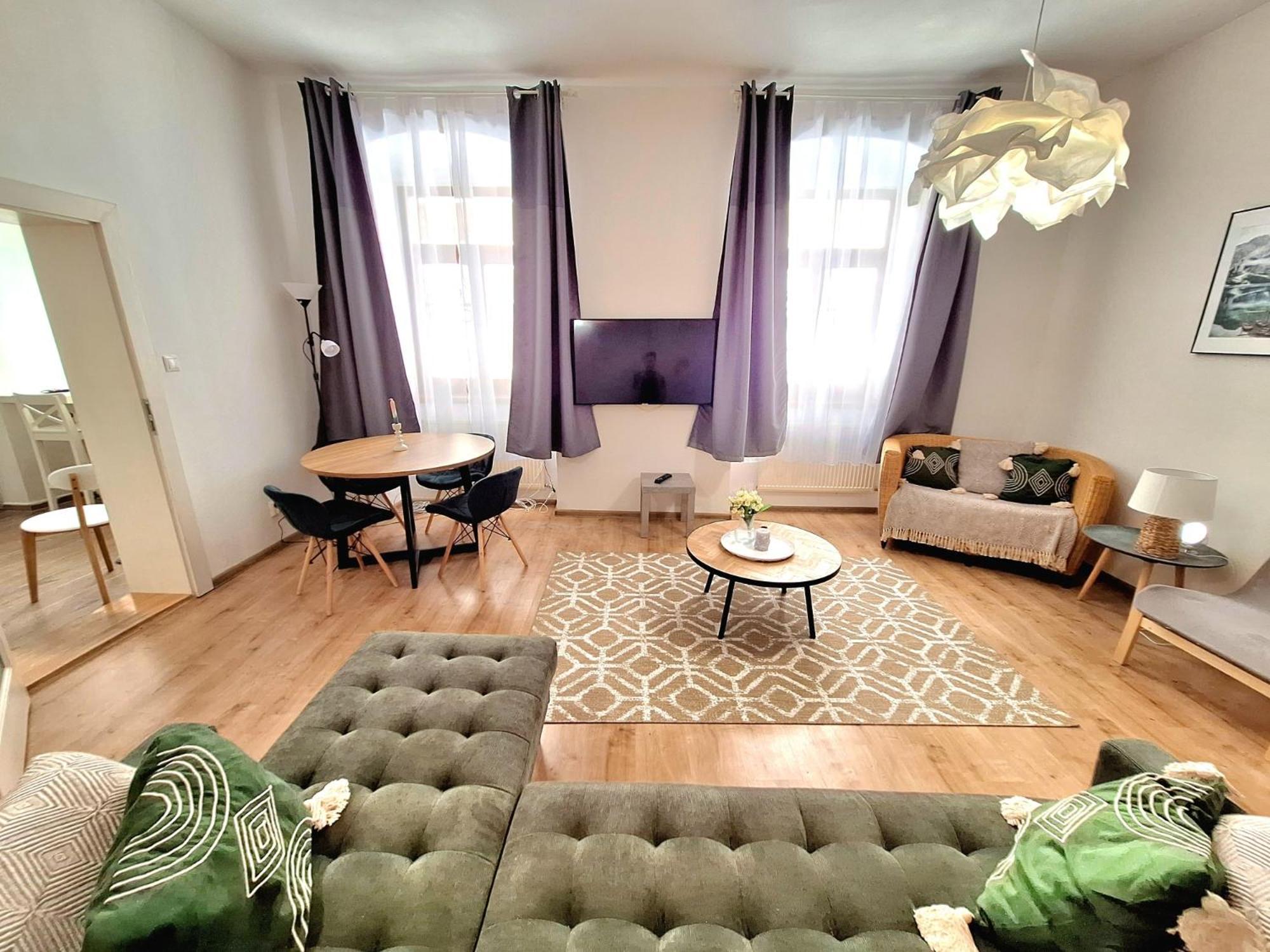 Apartment Emma - Old Town Bratislava Exterior foto